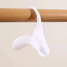 Stackable Plastic Wardrobe Hanger Hooks