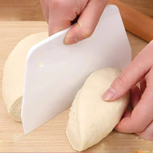 Flexible Dough Scraper