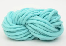Super Bulky Arm Knitting Wool Roving Knitted Blanket Chunky Wool Yarn Super Thick Yarn For Knitting/Crochet/Carpet/Hats