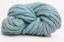 Super Bulky Arm Knitting Wool Roving Knitted Blanket Chunky Wool Yarn Super Thick Yarn For Knitting/Crochet/Carpet/Hats