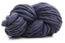 Super Bulky Arm Knitting Wool Roving Knitted Blanket Chunky Wool Yarn Super Thick Yarn For Knitting/Crochet/Carpet/Hats