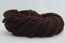 Super Bulky Arm Knitting Wool Roving Knitted Blanket Chunky Wool Yarn Super Thick Yarn For Knitting/Crochet/Carpet/Hats