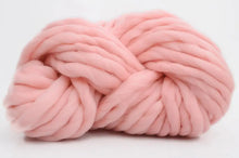 Super Bulky Arm Knitting Wool Roving Knitted Blanket Chunky Wool Yarn Super Thick Yarn For Knitting/Crochet/Carpet/Hats
