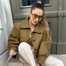 Chaqueta plisada marrón para mujer HXAO, chaqueta bomber corta primavera-verano 2025, abrigos de manga larga con botones, ropa de abrigo, chaquetas de aviador