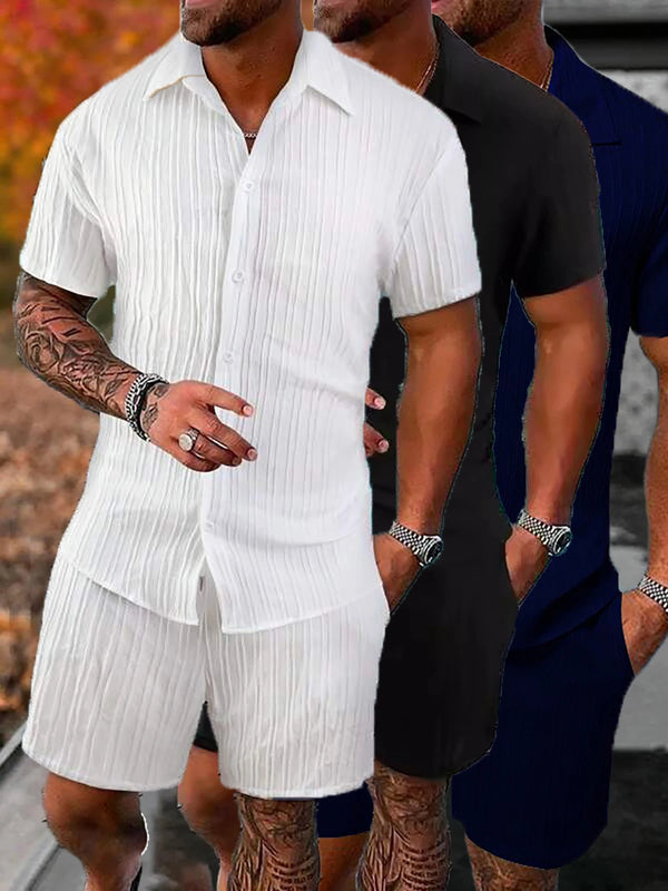 Conjunto de dos piezas estilo callejero casual, camisa de rayas verticales que estiliza y shorts, sin necesidad de combinar, traje deportivo de punto fino para hombre para otoño.