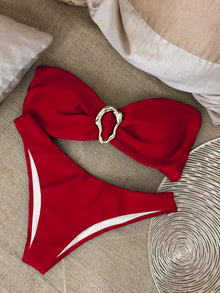 Sexy Cut-Out Bikini Set - Trendy Swimwear for Beach Goddesses Stunning Strapless Bikini Top Two-Piece Swimwear for Women