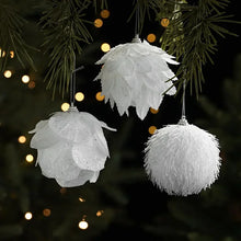 1PCS 8cm White Christmas Ball Christmas Tree Hanging Pendant Flower Foam Snow Balls for Home Xmas Decoration New Year