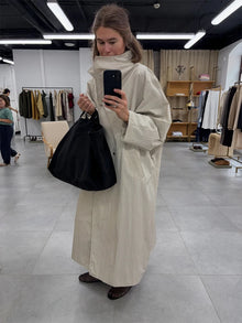 Women Casual Long Trench Coat with Lapel Collar Single-Breasted Batwing Sleeves Windbreaker New Streetwear Oversized Outerwear