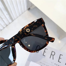 Hot Sale Classic Vintage Square Sunglasses Women Oversized Sunglass Woman Men Retro Black Sun Glasses Shades Driver Goggle