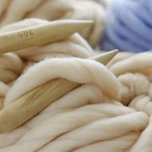 250g/roll Super Thick Natural Merino Wool Chunky Yarn DIY Hat Scarf Bib Wool Hand-knitted Blanket Thick Yarn for Knitting Wool