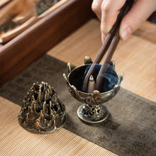Quemador de incienso vertical, mini soporte de incienso hueco de aleación, adorno de mesa portátil, quemador de aromaterapia para el hogar, decoración de escritorio