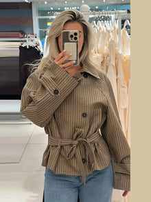 Plaid Short Trench Coat Women Lapel Collar Double Breasted Belted Waist Long Sleeve Loose Jacket 2026 Autumn Casual Chic Coats