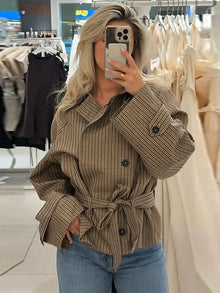 Plaid Short Trench Coat Women Lapel Collar Double Breasted Belted Waist Long Sleeve Loose Jacket 2026 Autumn Casual Chic Coats