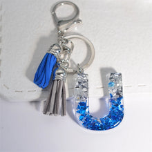 Llaveros creativos de resina de 26 letras con borla, accesorios de moda con iniciales, lentejuelas, color azul y plateado, colgante para bolso