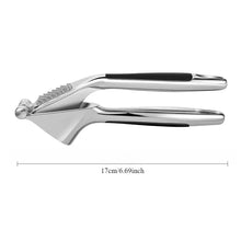 Hand Press Garlic Crusher Easy To Squeeze and Clean Soft and Easy To Squeeze Handle Zinc Alloy Garlic Chopper and Crusher