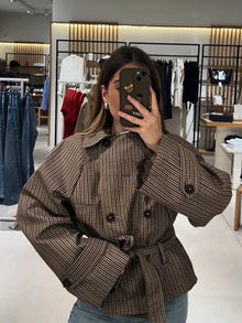 Long Sleeve Plaid Cropped Trench Coat Women Lapel Double Breasted Belted Waist Loose Checkered Short Jacket Lady Autumn Coats