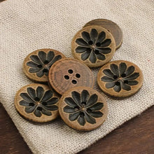 20 botones de madera de 18 mm, color marrón oscuro, estilo vintage con tallados intrincados; ideales para camisas, cárdigans, suéteres y blazers de manualidades.