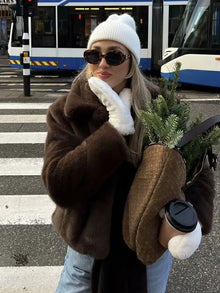 HH Women Casual Brown Short Faux Fur Coat Turn-Down Collar Long Sleeve Jacket 2025 Autumn Winter Loose High Street Outwear