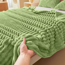 Luxurious Double-Sided Faux Rabbit Fur Throw Blanket - Cozy Striped Flannel, Soft And Warm for Naps, Office, Camping, Sofa - Versatile Polyester Bed Cover, Perfect Christmas Gift