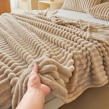 Luxurious Double-Sided Faux Rabbit Fur Throw Blanket - Cozy Striped Flannel, Soft And Warm for Naps, Office, Camping, Sofa - Versatile Polyester Bed Cover, Perfect Christmas Gift