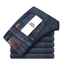 Pantalones vaqueros clásicos para hombre, colección primavera-otoño 2026, estilo casual de negocios, corte recto, mezclilla elástica azul, pantalones elegantes para hombre